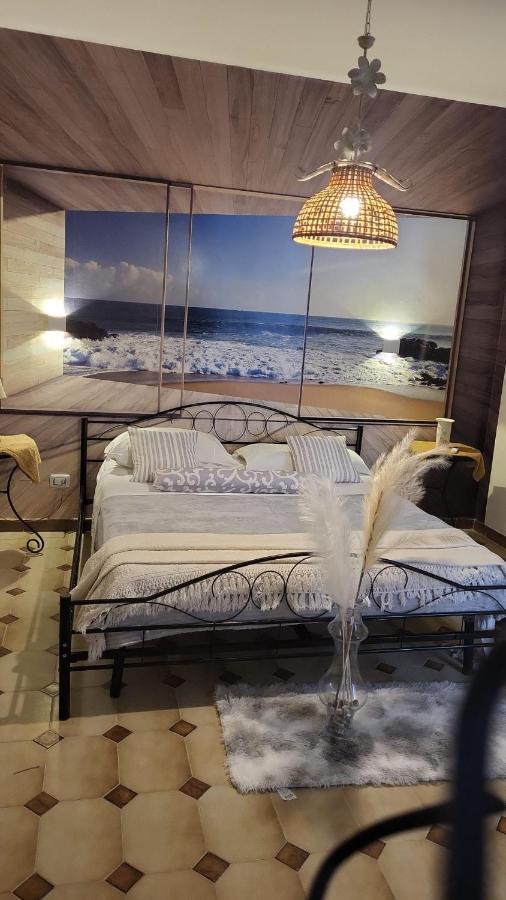 The Lighthouse Accommodation Таранто Экстерьер фото