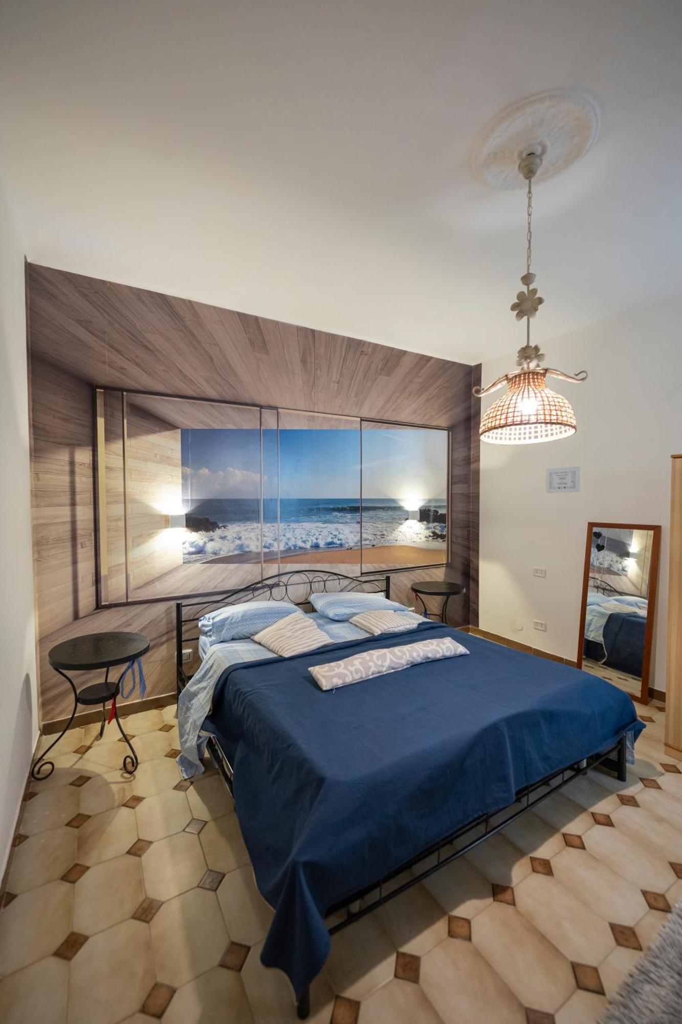 The Lighthouse Accommodation Таранто Экстерьер фото